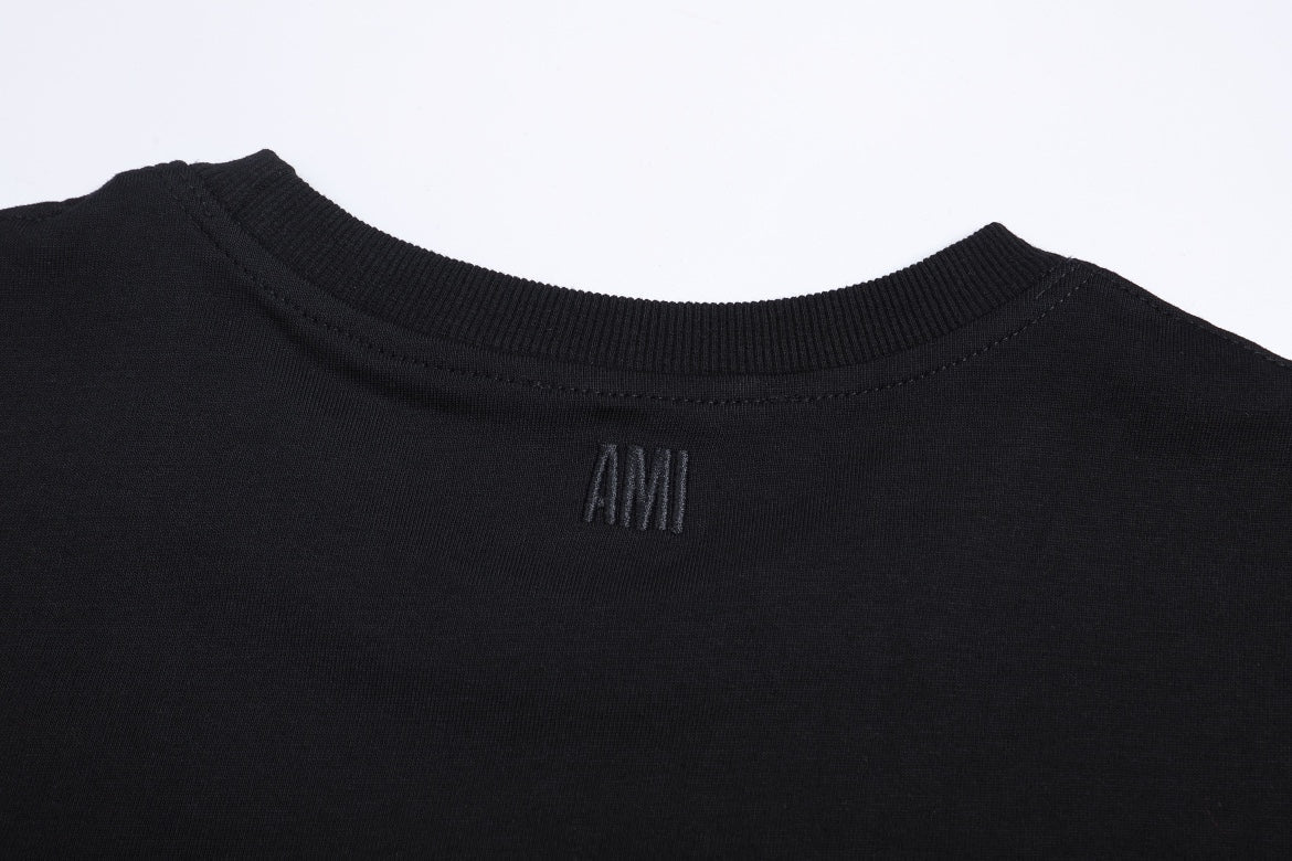 2026 AMI PARIS Unisex  T-shirt